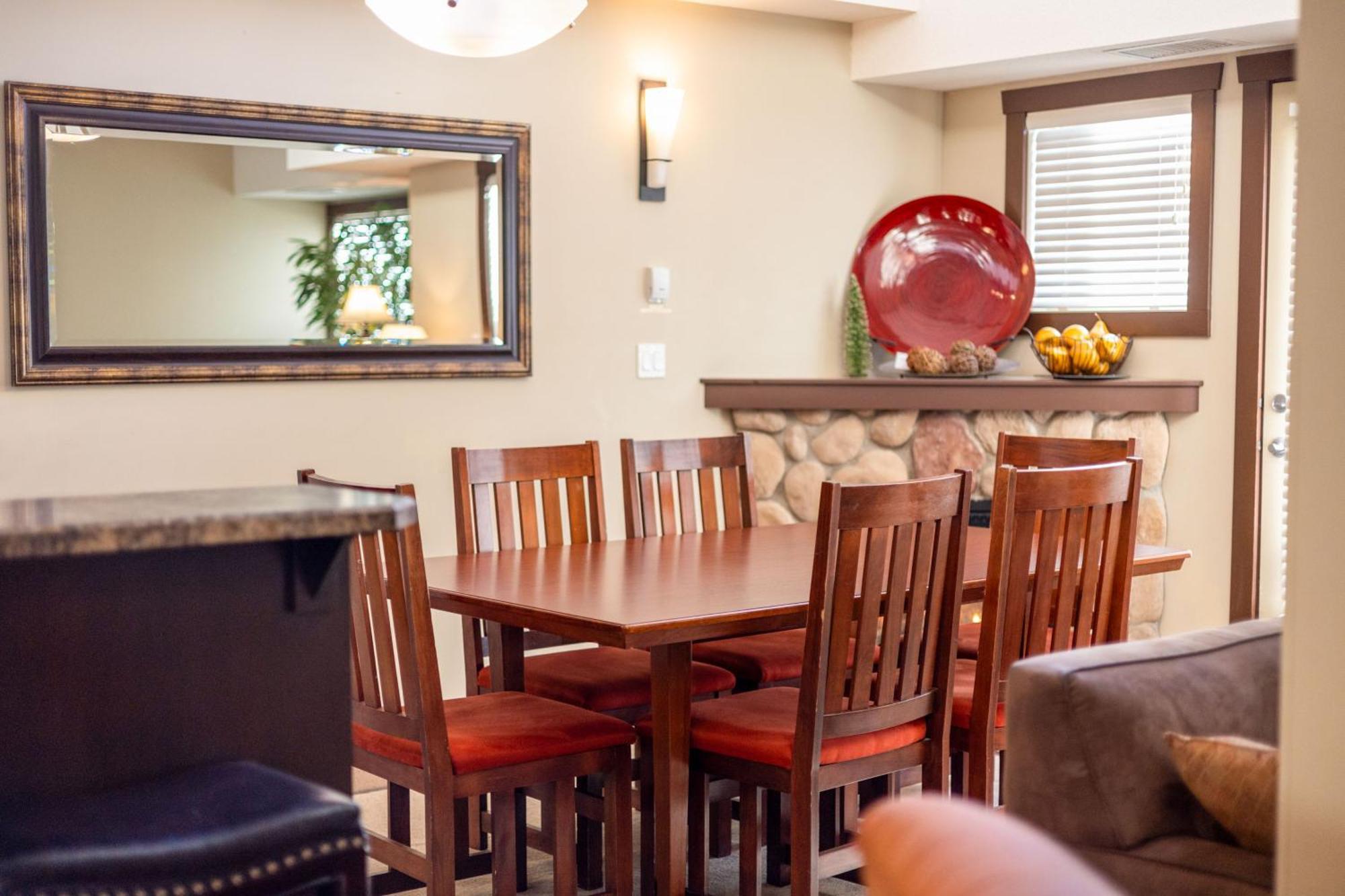 Silver Rock Condominiums By Fernie Central Reservations Extérieur photo