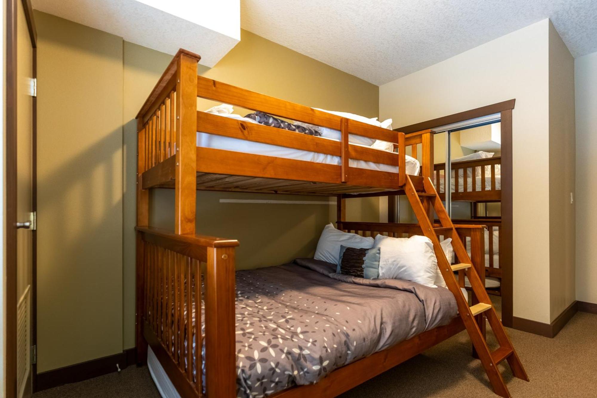 Silver Rock Condominiums By Fernie Central Reservations Extérieur photo
